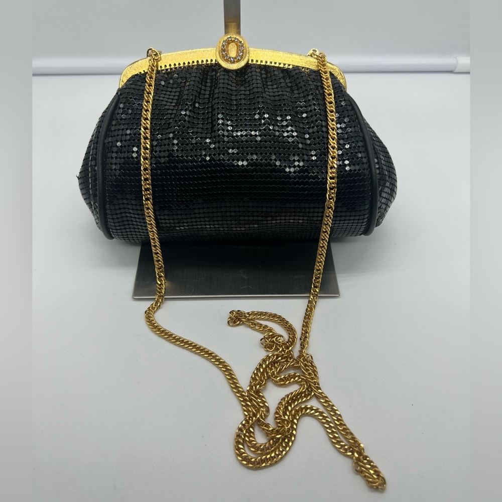 WHITING AND DAVIS INTERNATIONAL Black Chainmail Cocktail Party Evening Clutch